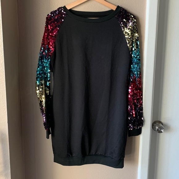 Sequin Sleeve Long Tunic Top - Picture 2 of 7